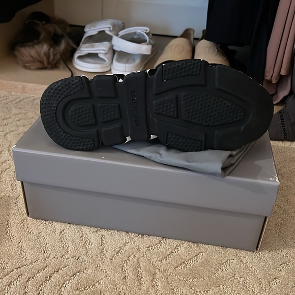 Balenciaga Speed Graffiti Sneaker - Picture 2 of 4